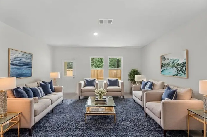 NEW CONSTRUCTION FOR SALE IN MAGNOLIA - Houses in Magnolia - Image 7 of 9