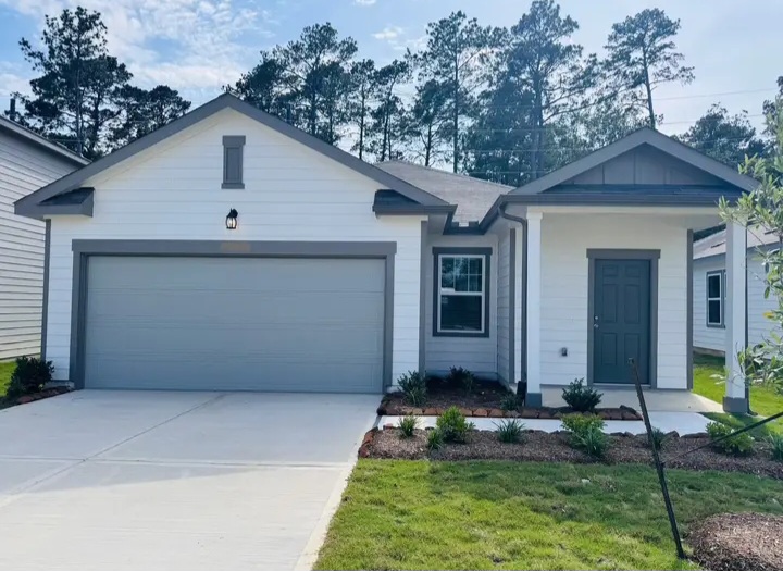 NEW CONSTRUCTION HOME FOR SALE IN MAGNOLIA, TX - Houses in Magnolia - Image 1 of 9