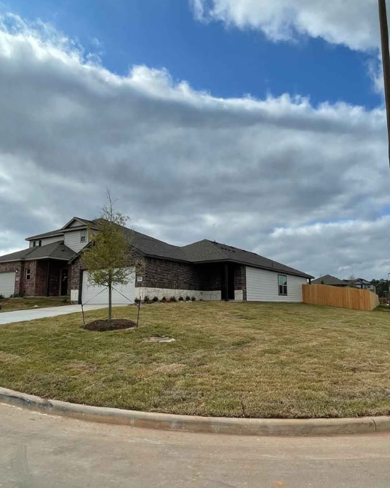 HOUSE FOR RENT IN MONTGOMERY, TX