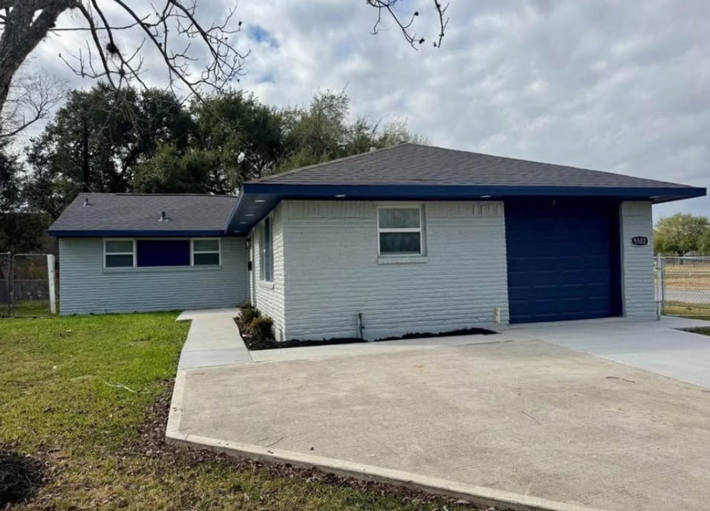 beautifully renovated move-in-ready home for sale in houston