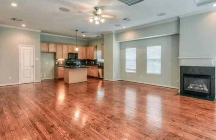 Ready for move in for rent in houston - Houses in Houston - Image 2 of 3