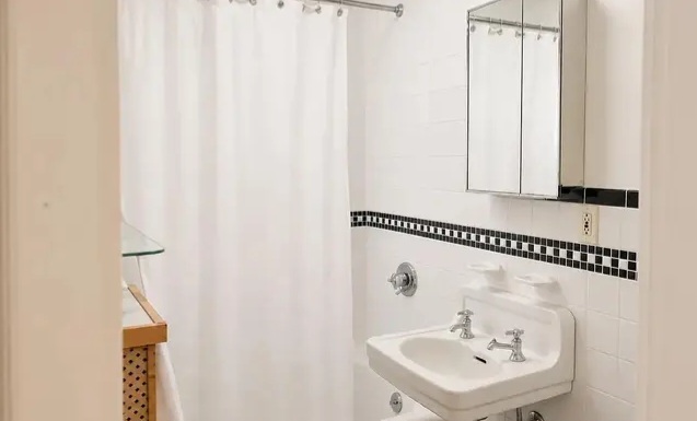 Studio apartment for rent in Quincy, MA - Apartments in Quincy - Image 5 of 7