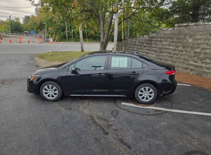 Toyota Corolla LE 2023 for sale in Wakefield, MA - Cars in Wakefield - Image 2 of 9