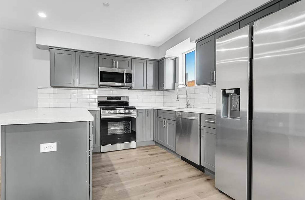 Apartment for Lease in Los Angeles 90019 (Washington & Crenshaw)