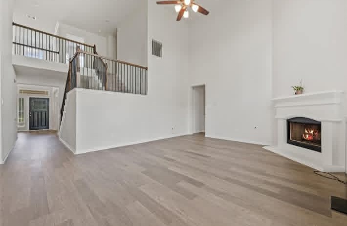 WILLIS OPEN HOUSE THIS SATURDAY! - Houses in Willis - Image 3 of 9