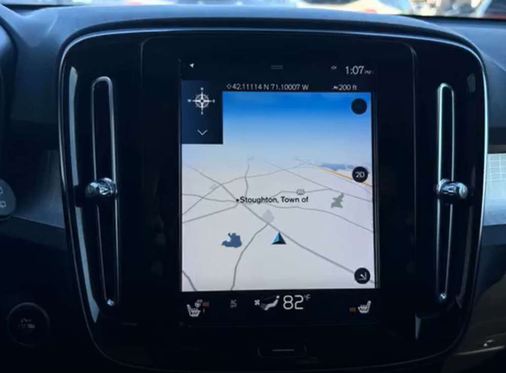 🚗 2020 Volvo XC40 T5 Momentum Sport Utility 4D