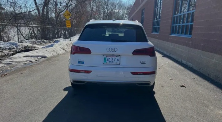 Audi Q5 2018 for sale in Lawrence